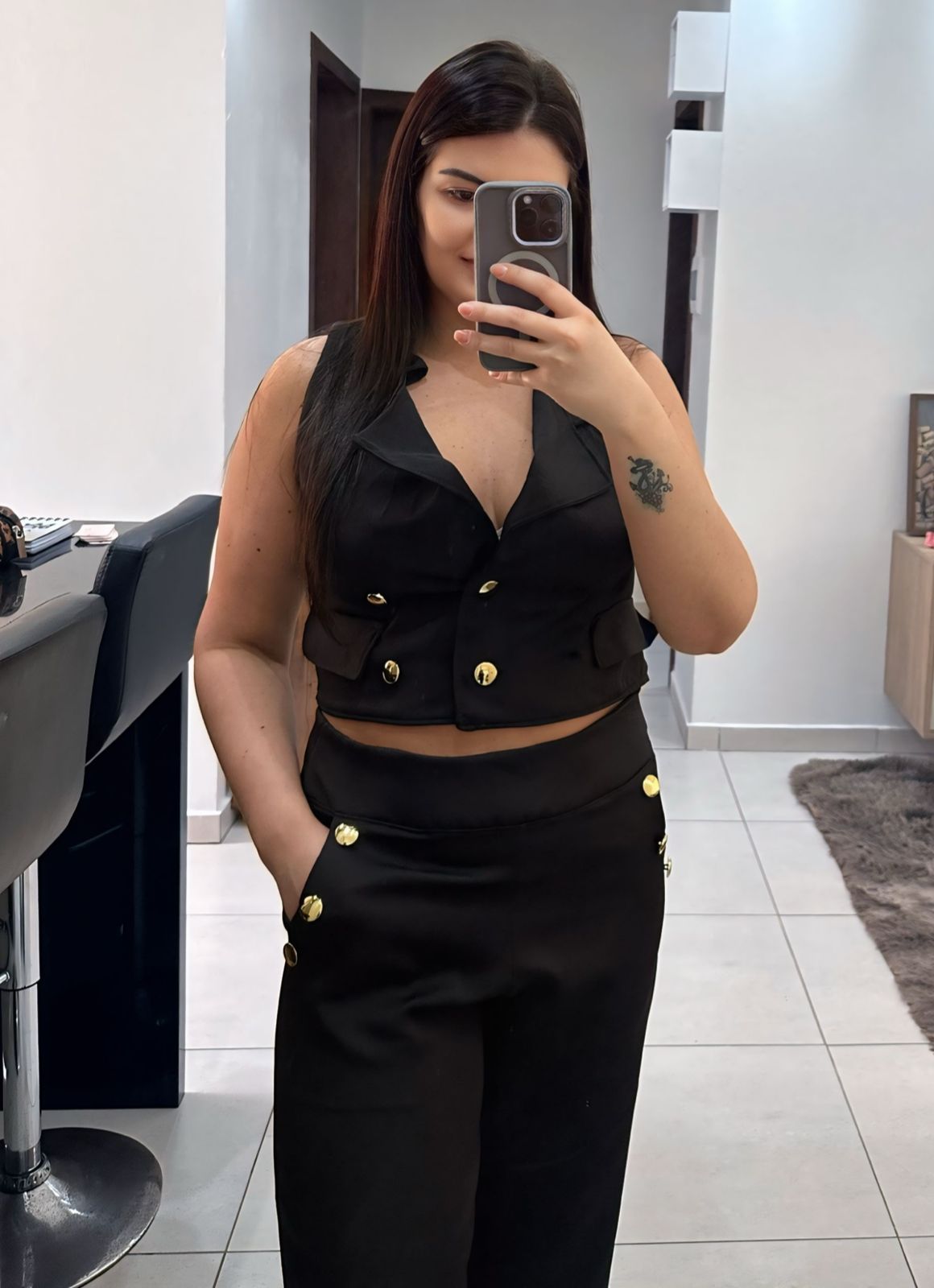 CONJUNTO PRETO LONGO - TAMANHO G R$129,90 CONJUNTO PRETO LONGO - TAMANHO G